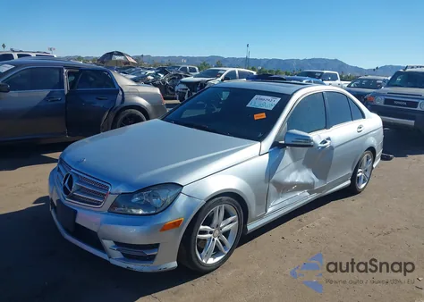 2014 Mercedes-Benz C 250 Sport from USA, damaged, VIN WDDGF4HB6EG247070